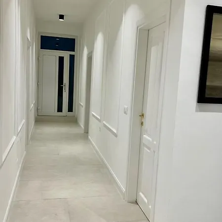 Apartament Rosetta *